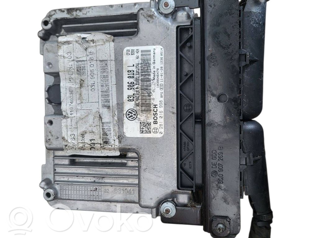 Seat Alhambra (Mk2) Engine control unit/module 