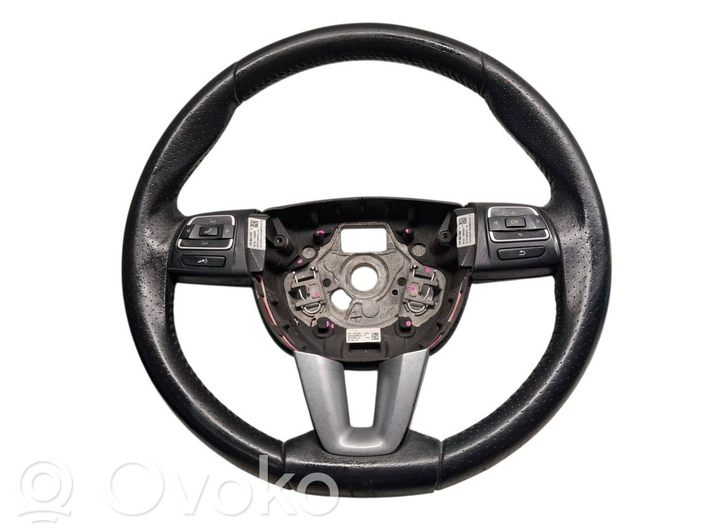 Seat Leon (1P) Volante 