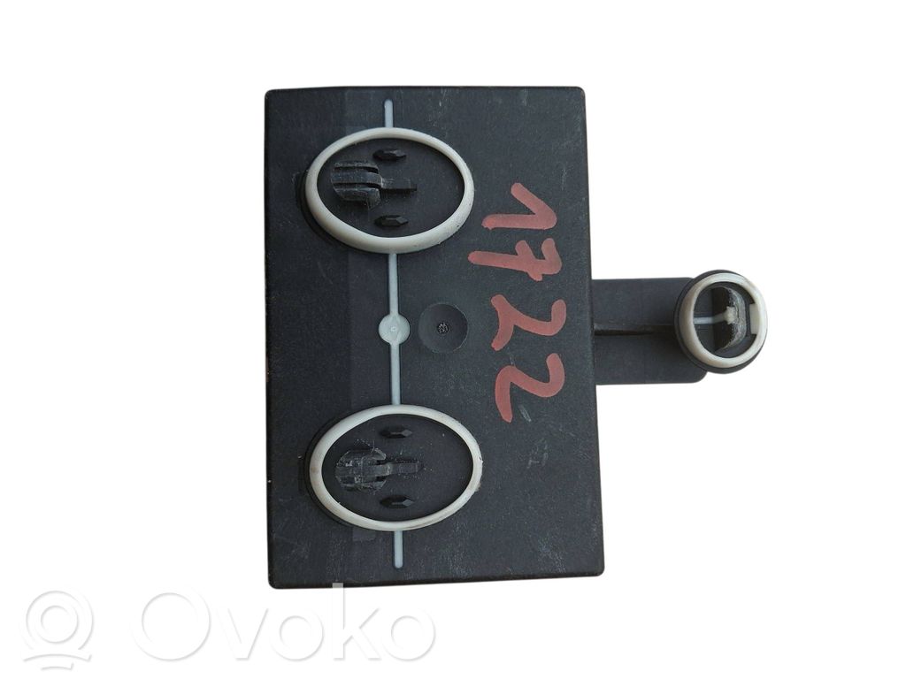 Skoda Superb B8 (3V) Door control unit/module 