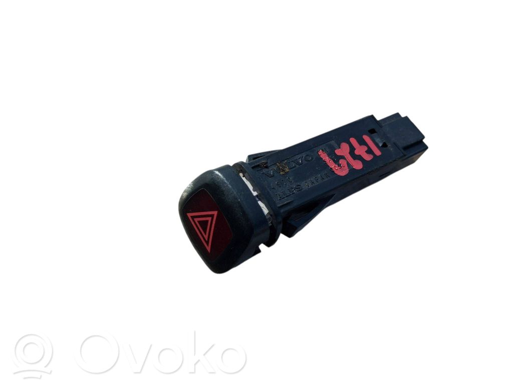 Hazard light switch   9123682,12W382