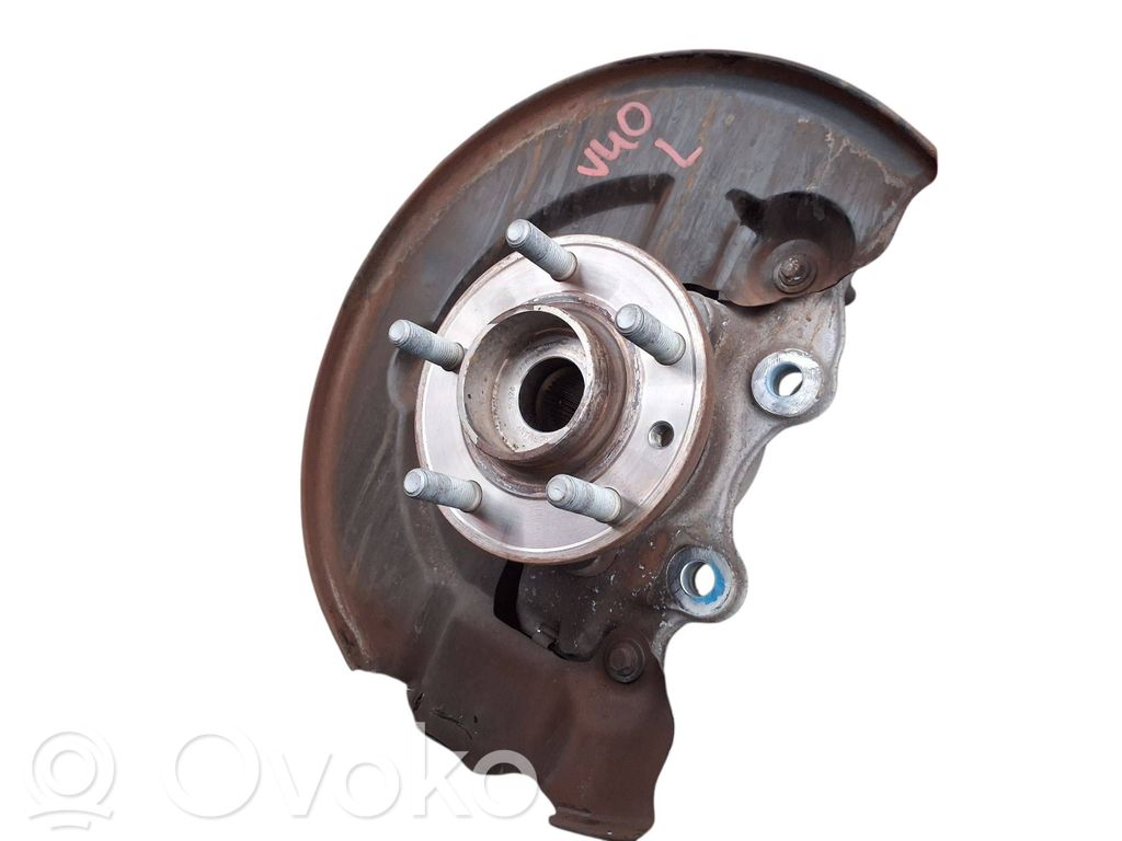 Volvo V40 Front wheel hub spindle knuckle 