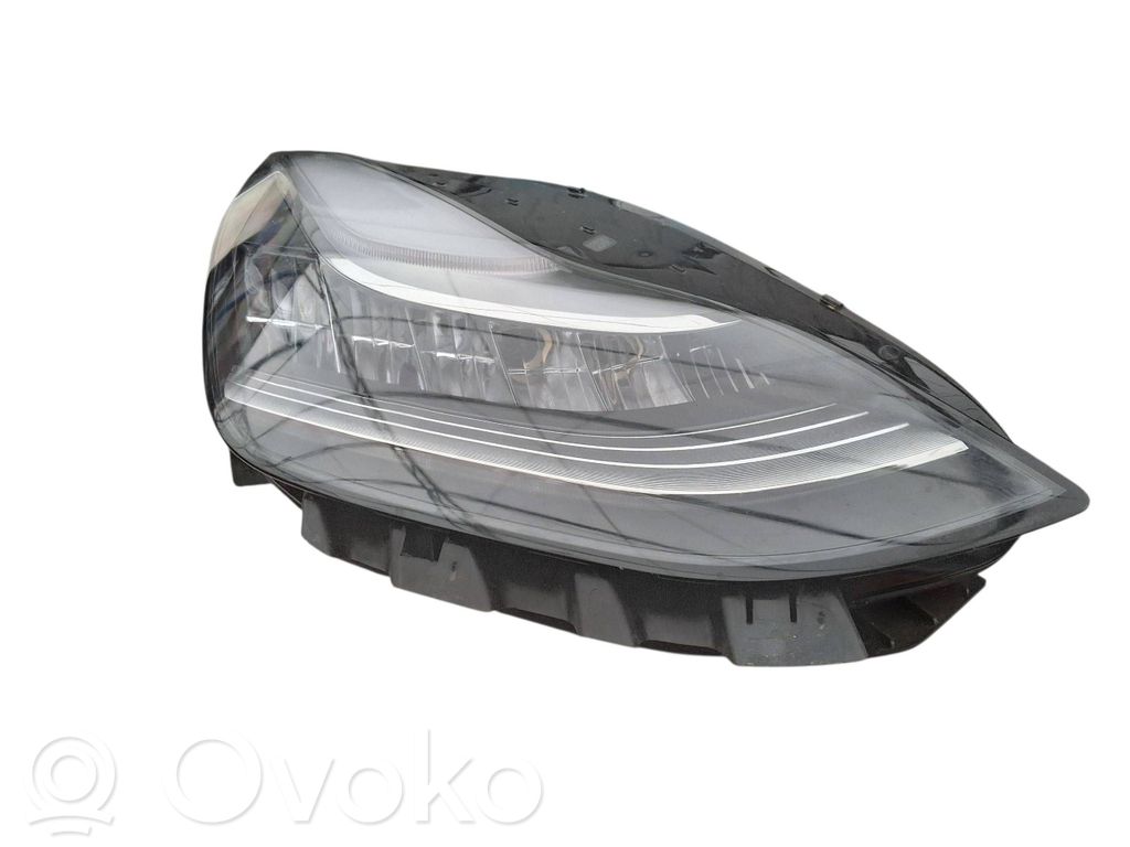 Tesla Model 3 Lampa przednia 