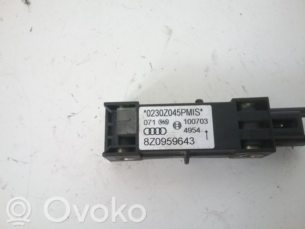 Audi A2 Airbag deployment crash/impact sensor 