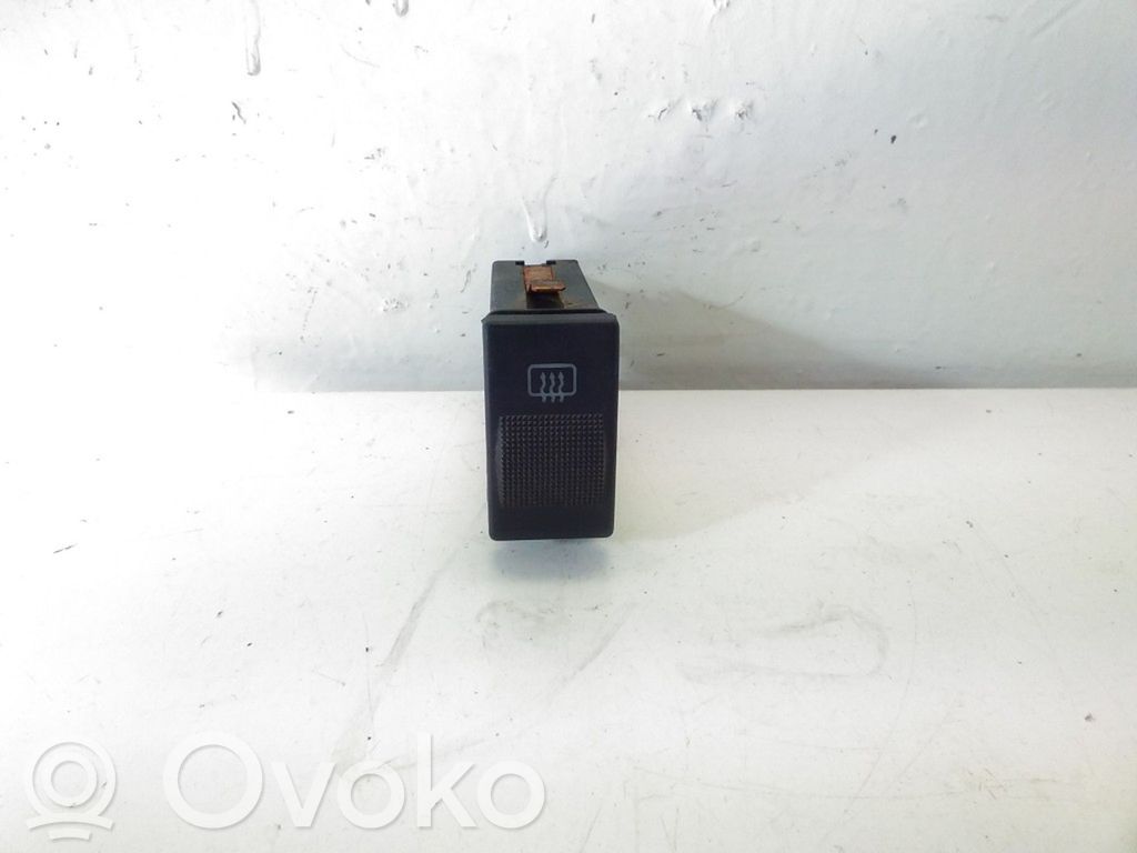 Windscreen/window heater switch   4D0941503B
