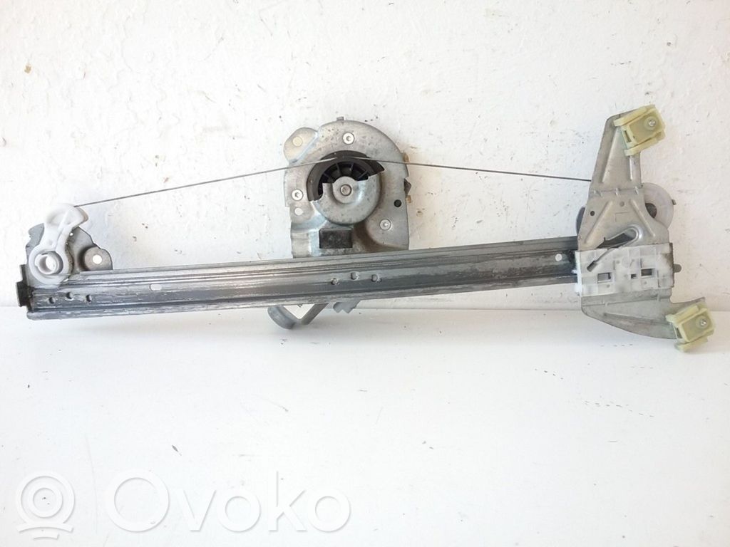Toyota Aygo AB10 Front door window regulator with motor 