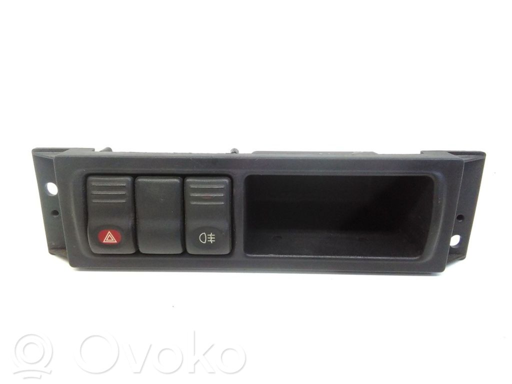 Hazard light switch   10243814,541106