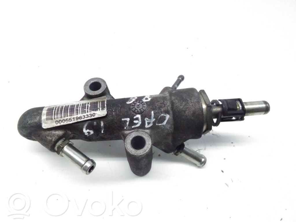 Opel Vectra C Régulateur de pression de carburant 