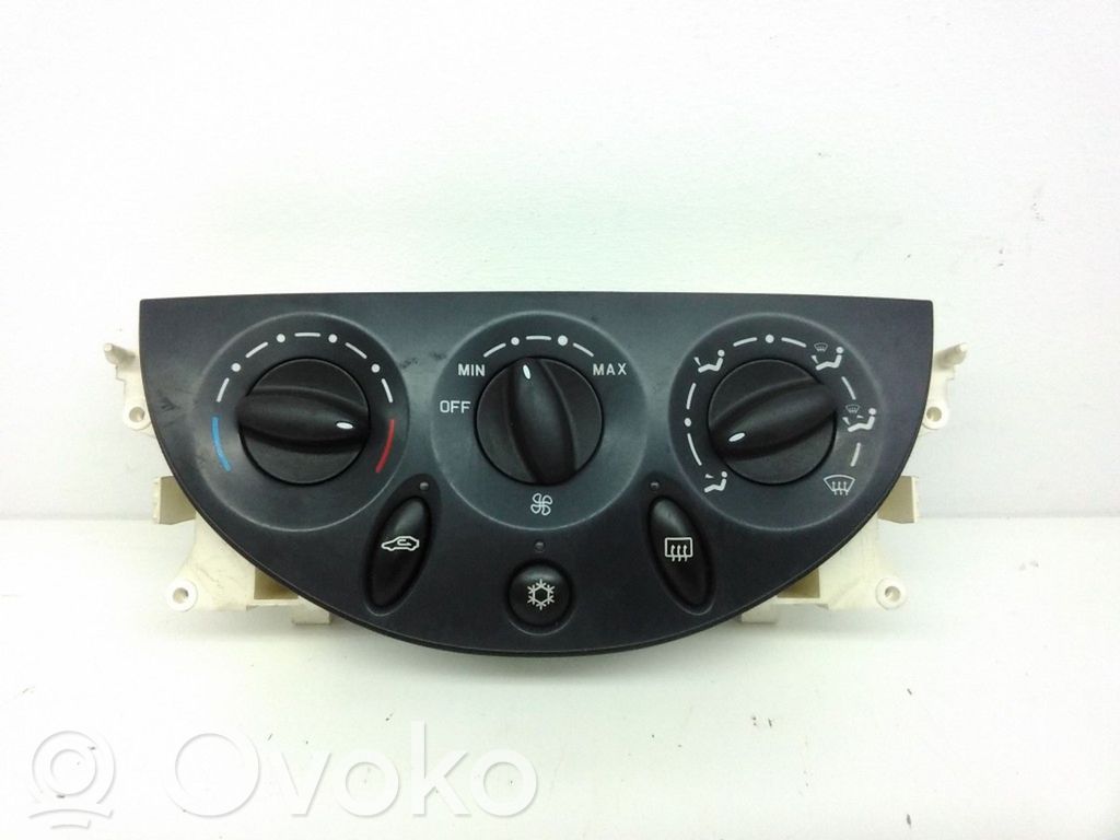 Citroen C5 Climate control unit 