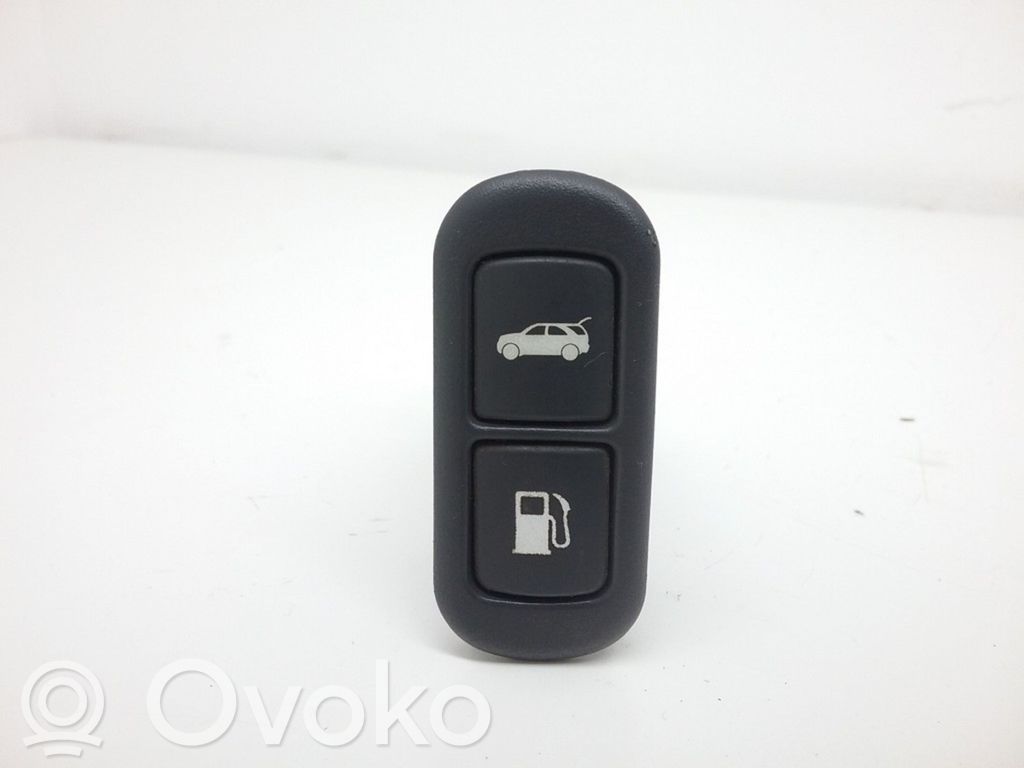 KIA Sorento Fuel tank opening switch 