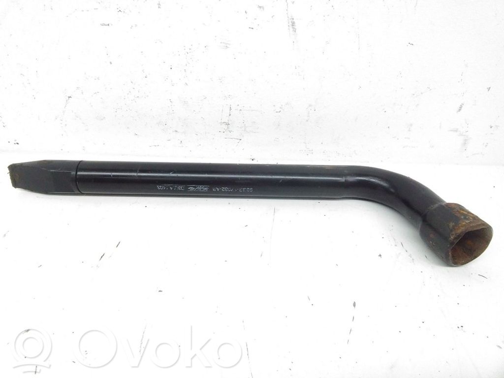 Ford Focus Raktas ratų varžtams 