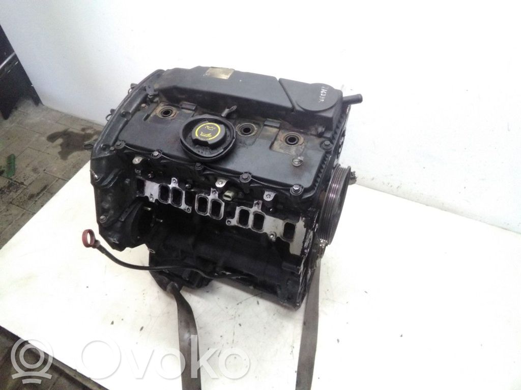 Двигатель   3S706015AB