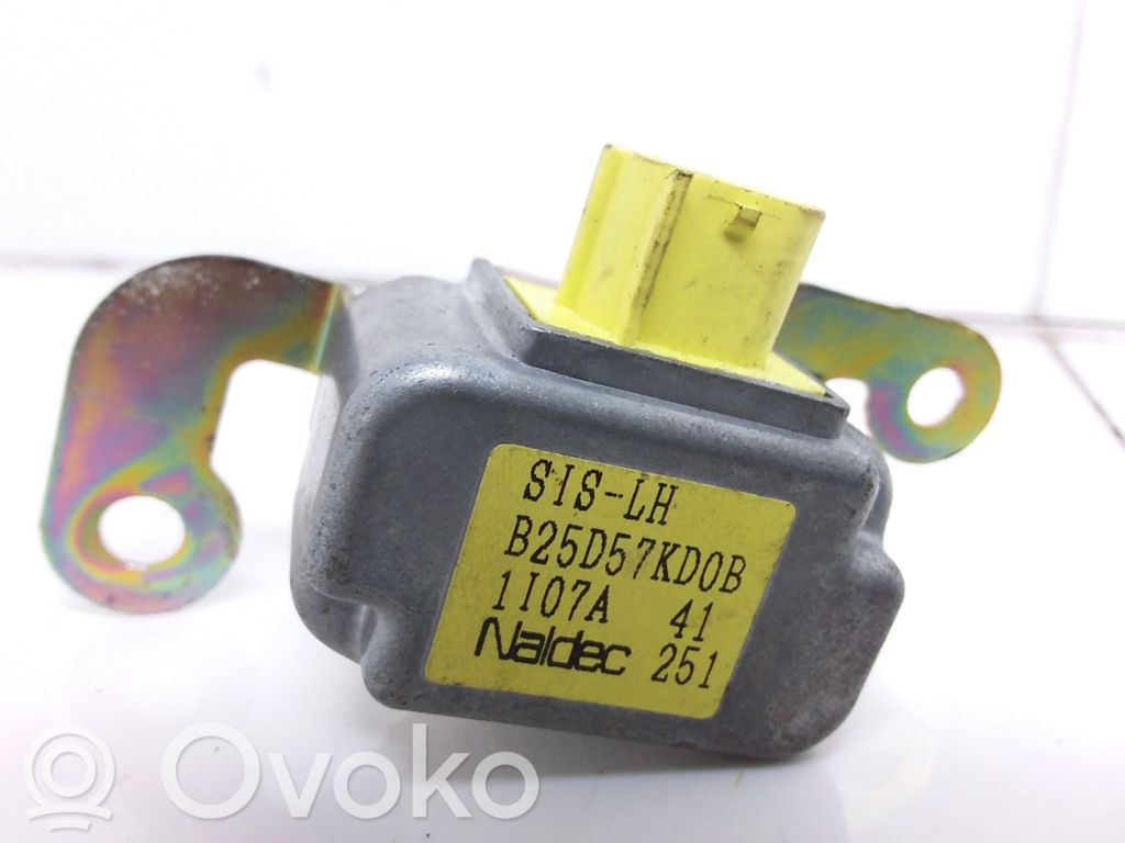 Mazda 323 Airbag deployment crash/impact sensor 
