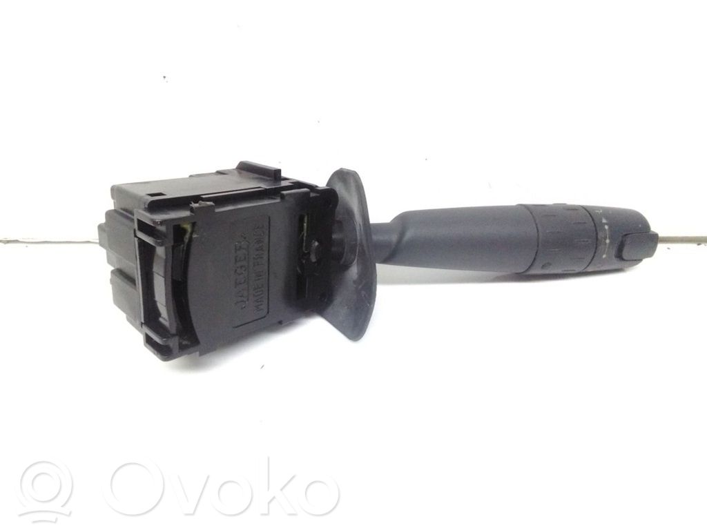 Peugeot 406 Wiper control stalk 