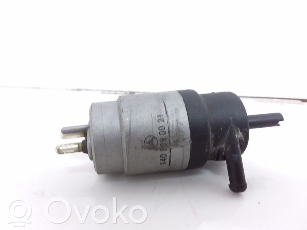 Mercedes-Benz E W210 Windscreen/windshield washer pump 