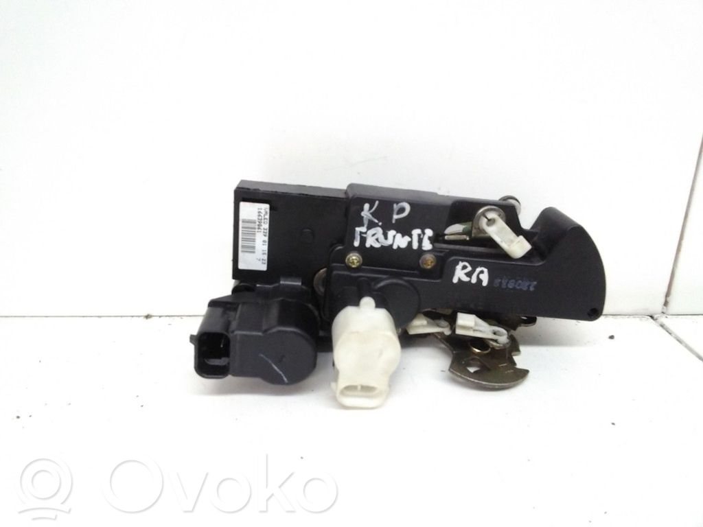Opel Frontera B Front door lock 