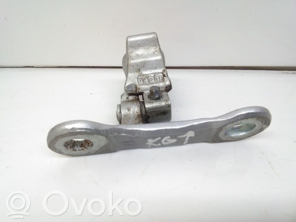 Rear door upper hinge