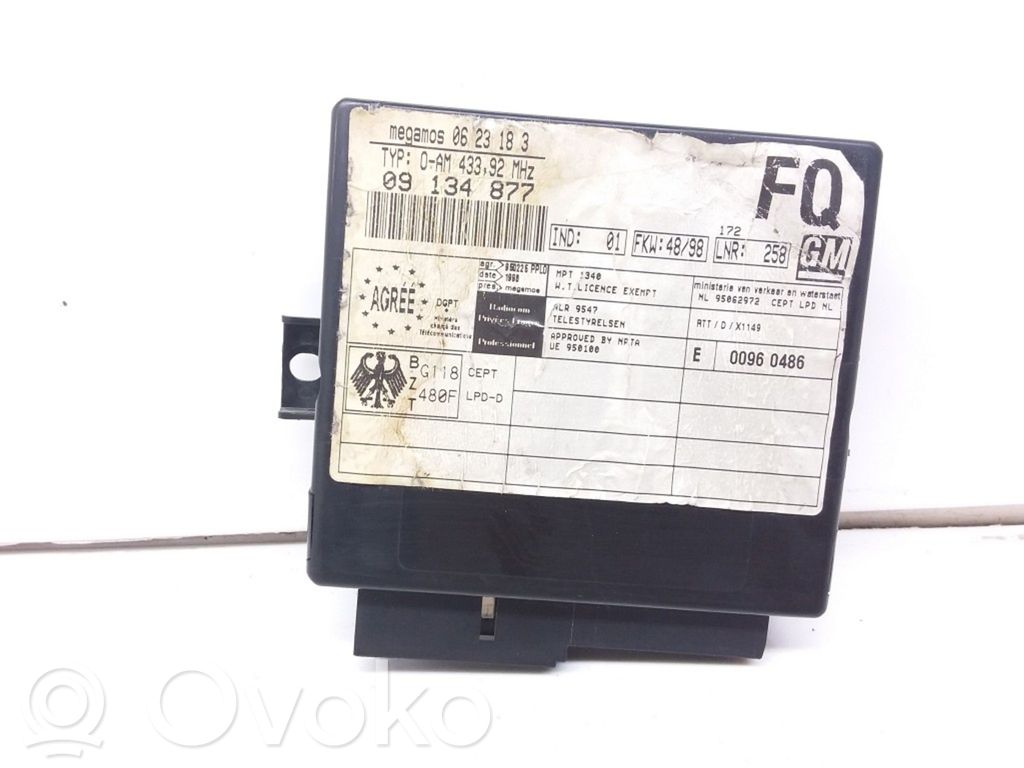 Opel Vectra B Comfort/convenience module 