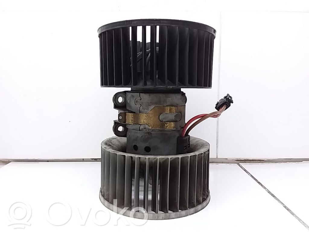 BMW 3 E46 Mazā radiatora ventilators 