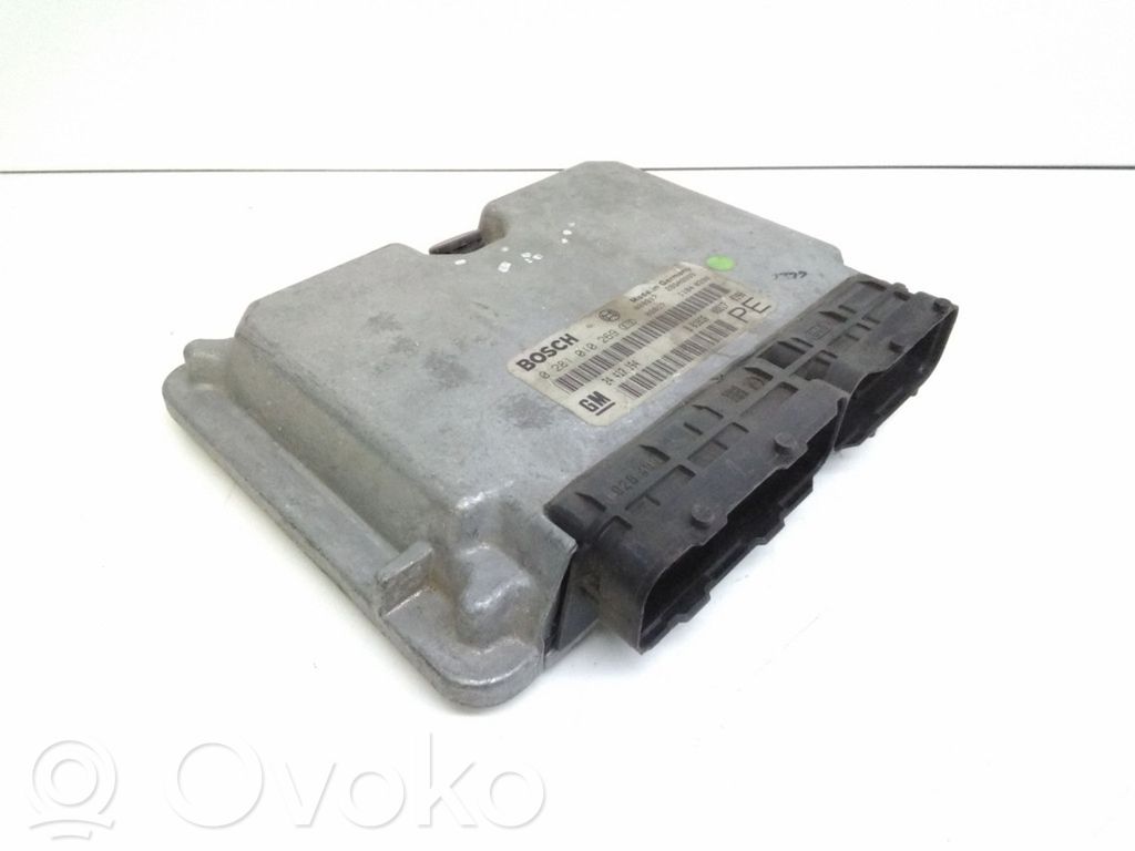 Opel Vectra B Engine control unit/module 