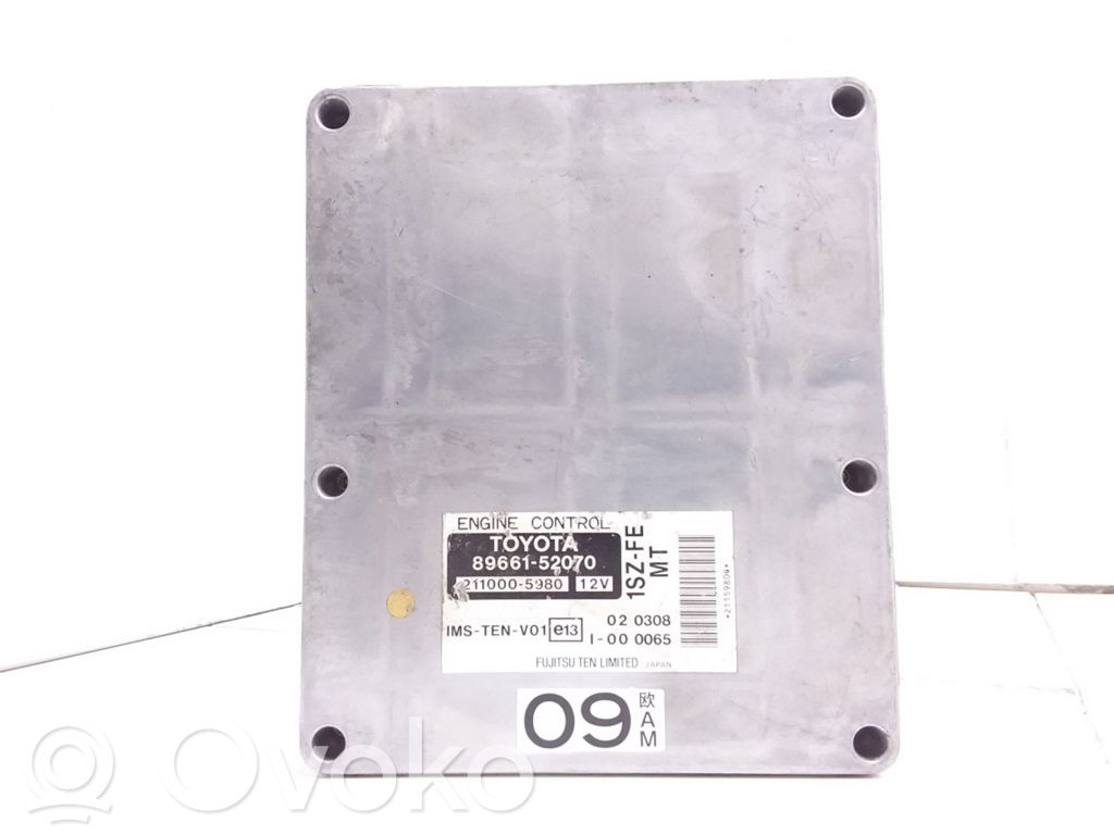 Toyota Yaris Engine control unit/module 