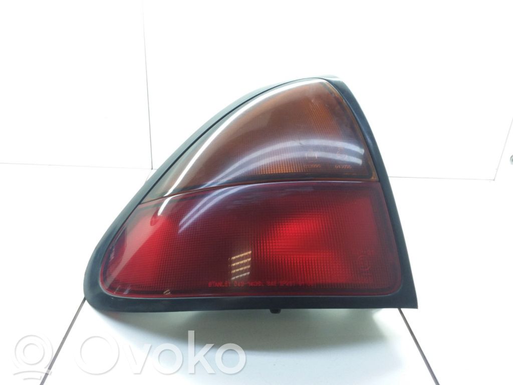Mazda 323 F Rear/tail lights 