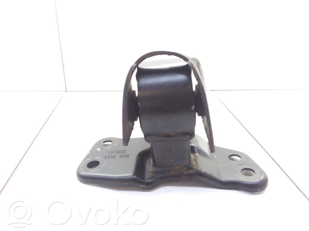 Volvo S40, V40 Engine mount bracket 