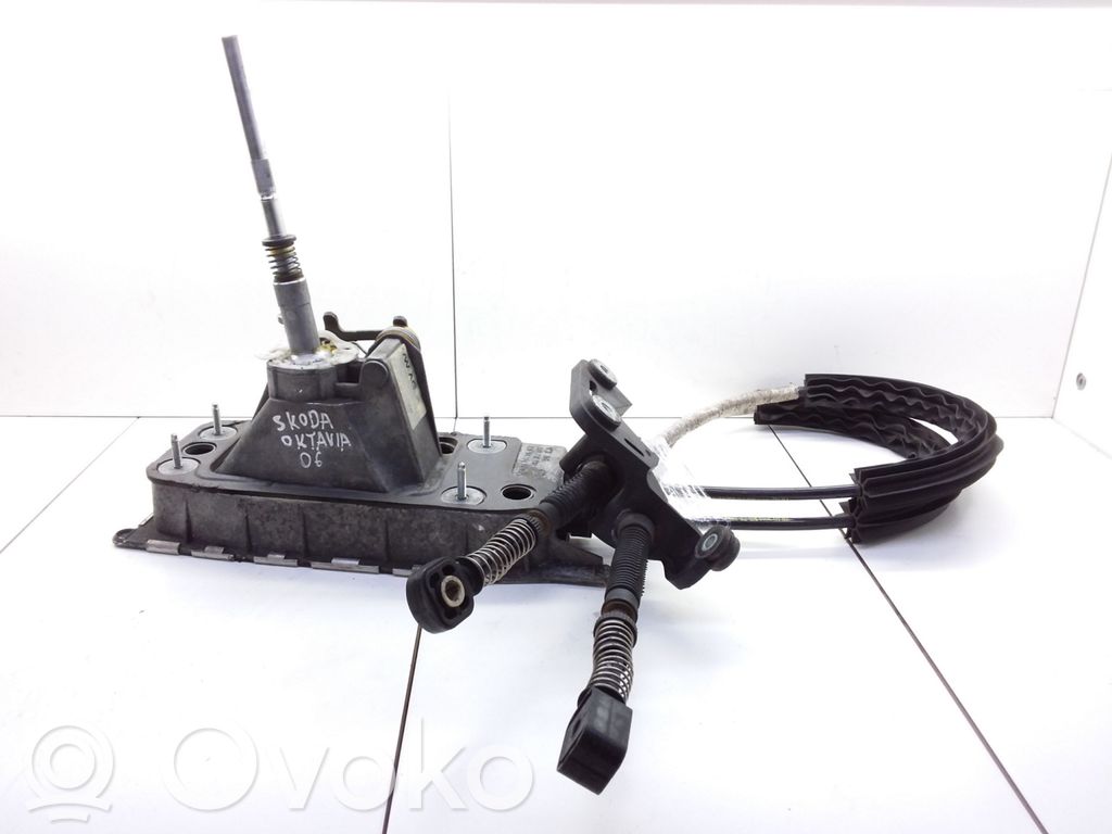 Skoda Octavia Mk2 (1Z) Selector caja de cambios 