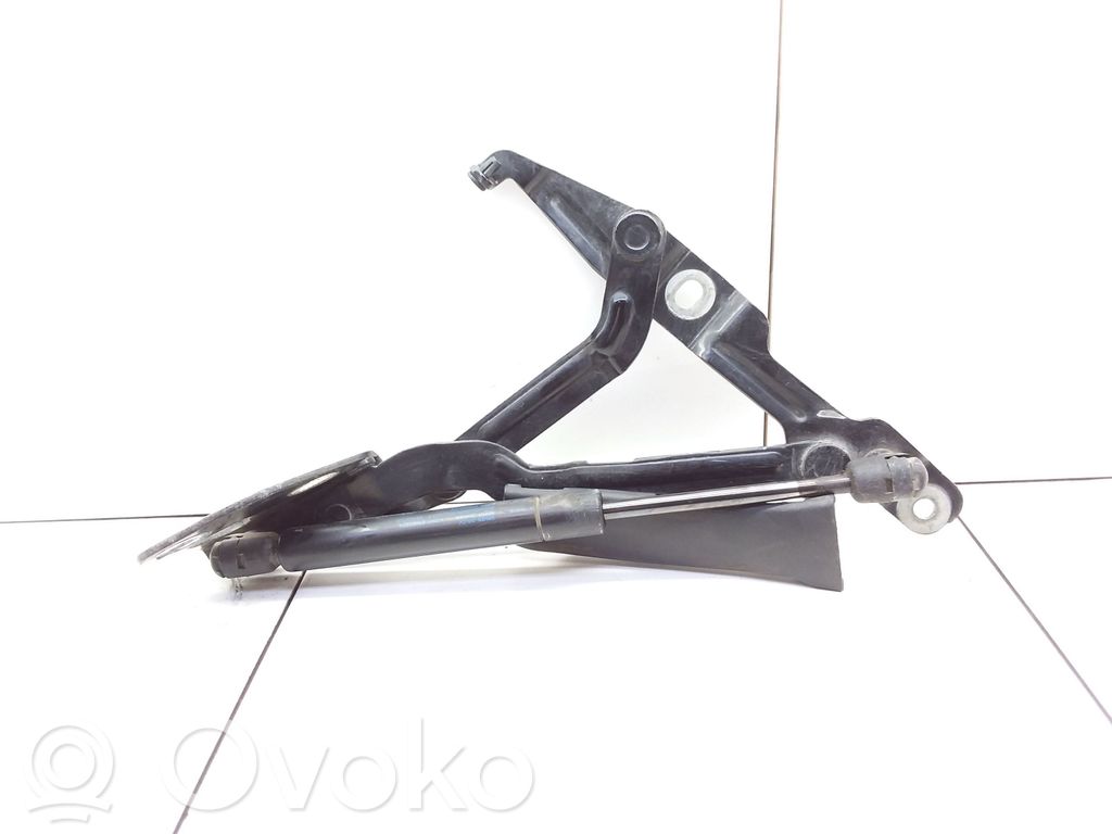 Audi A4 S4 B5 8D Tailgate/trunk/boot hinge 