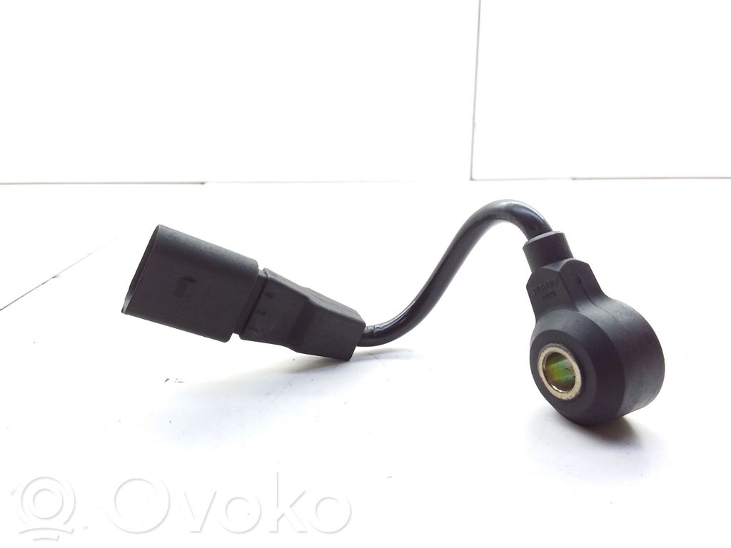 Volkswagen Golf IV Sensor de petardeo del motor 