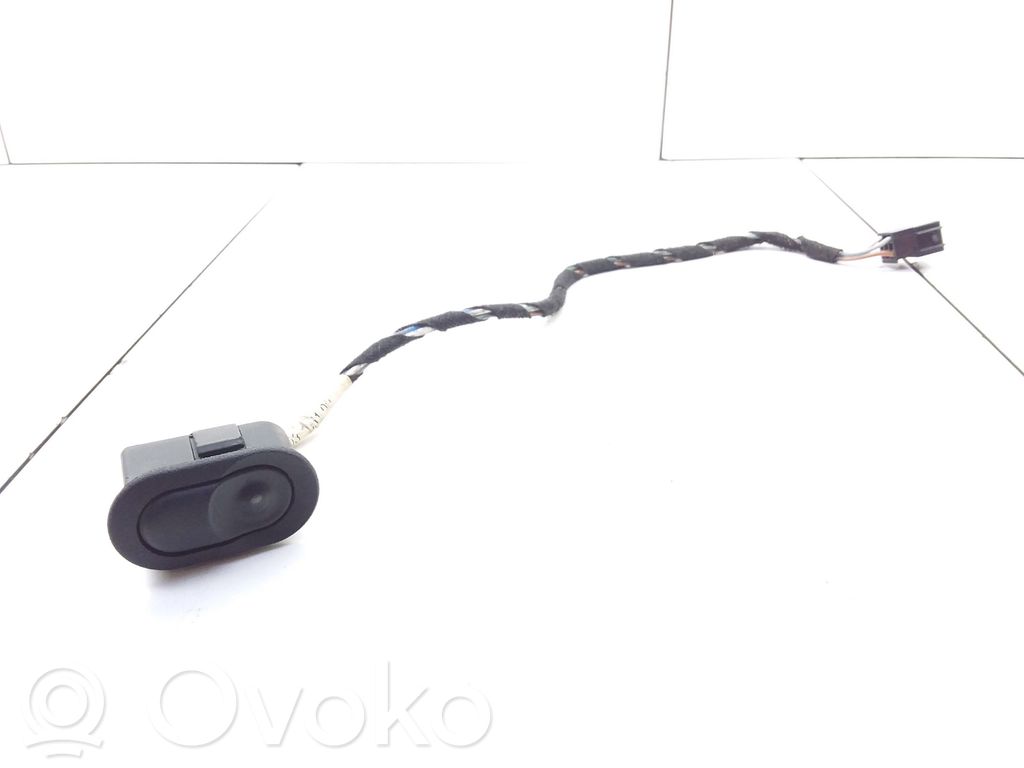 Opel Omega B1 Electric window control switch 