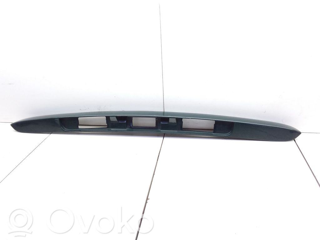 Renault Modus Trunk door license plate light bar 