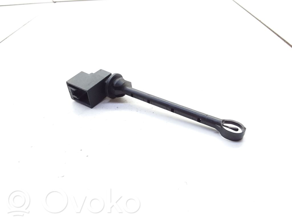 Interior temperature sensor   A64000300