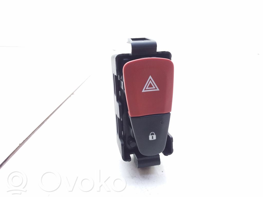 Hazard light switch   8200214896A,88300000