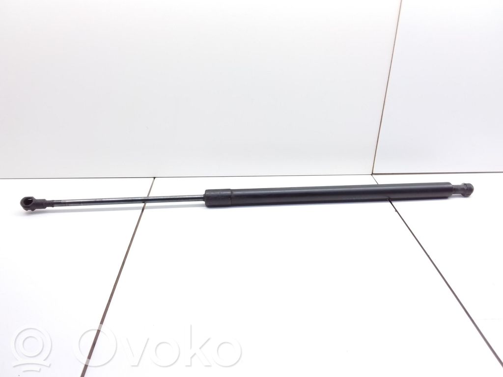 Nissan Primera Amortyzator klapy tylnej bagażnika 