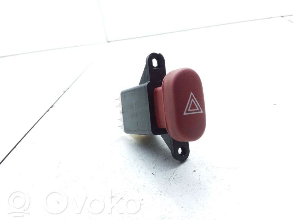 Hazard light switch   822955,3407