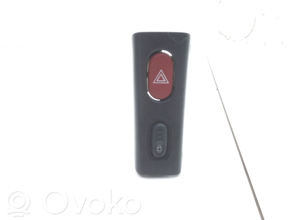 Renault Laguna I Hazard light switch 