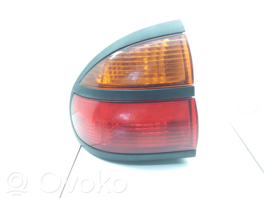 Renault Laguna II Rear/tail lights 