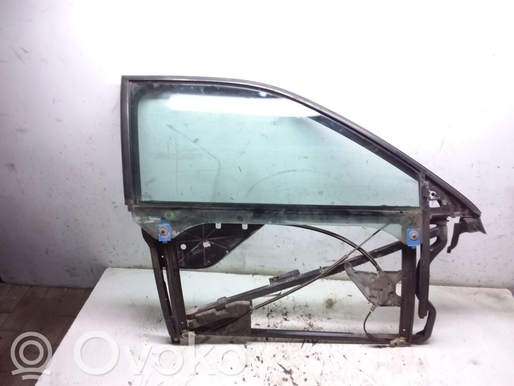 Audi A3 S3 8L Priekinių durų stiklo rėmas 