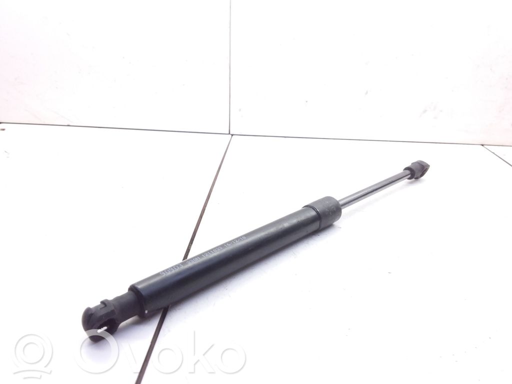 BMW 5 E60 E61 Tailgate/trunk strut/damper 