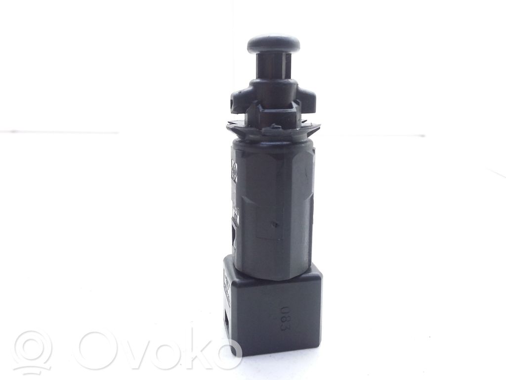 Volkswagen Cross Polo Brake pedal sensor switch 