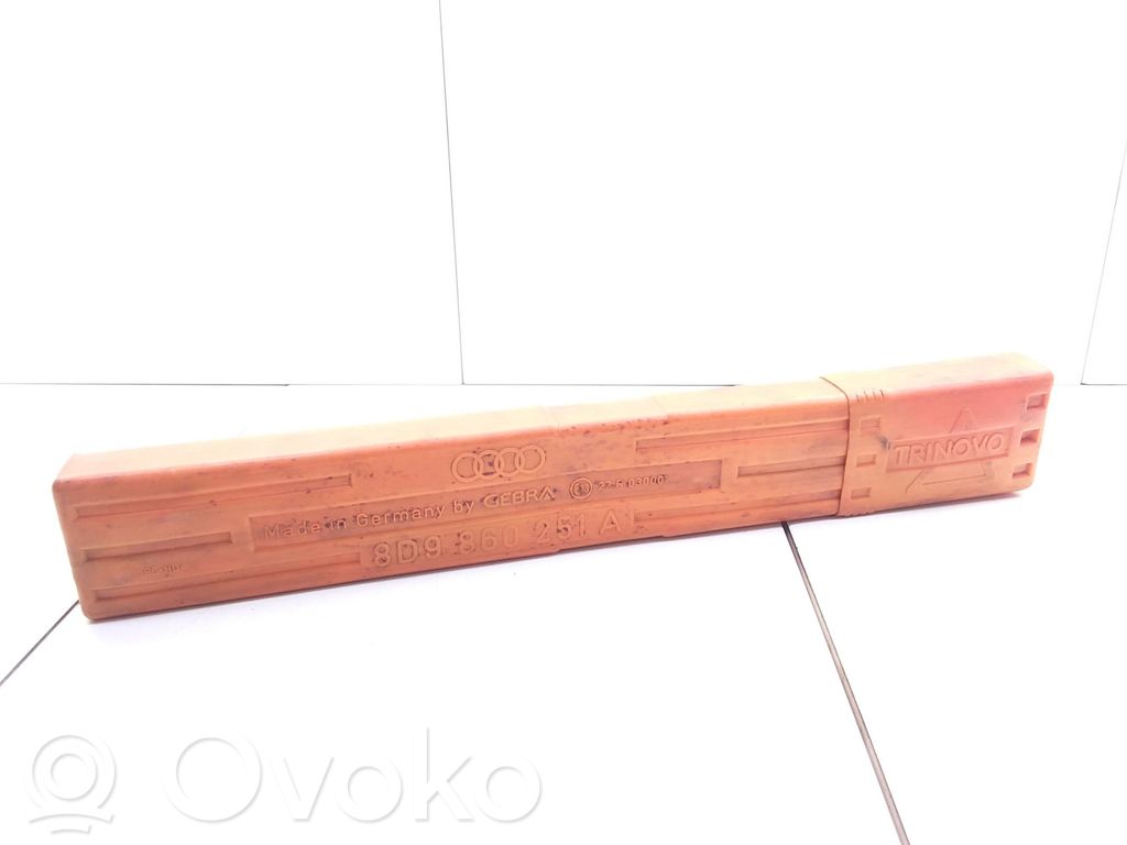 Audi A6 S6 C4 4A Instrumentu kaste 