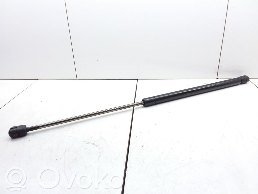 Volvo 940 Tailgate/trunk strut/damper 