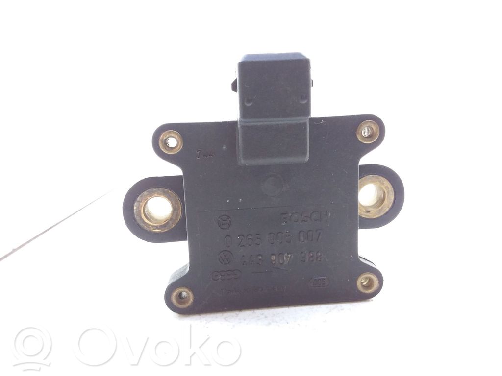 Audi 100 S4 C4 ESP acceleration yaw rate sensor 
