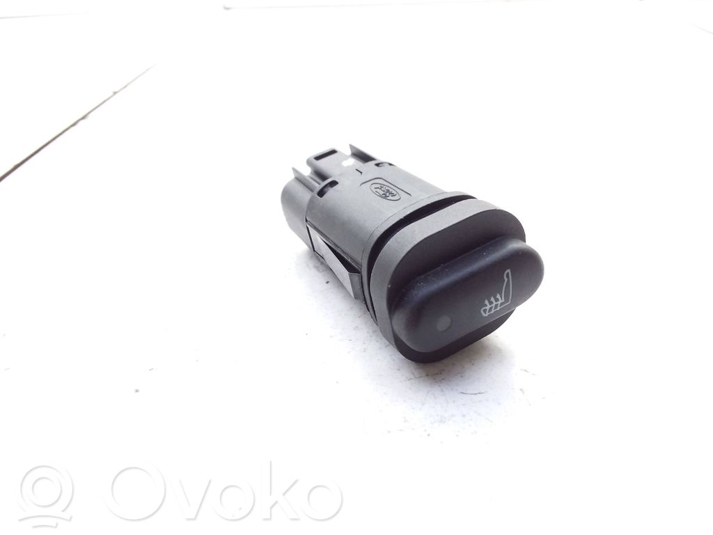 Interruptor de calefacción del asiento   XR8314D695AA