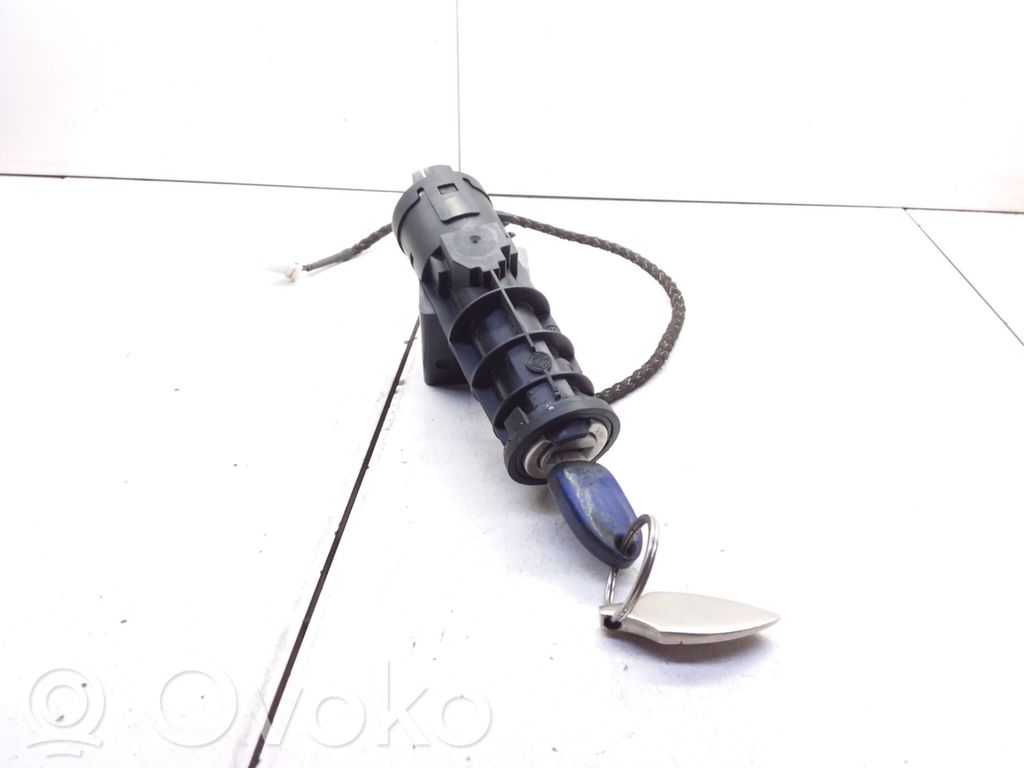 Fiat Punto (176) Virtalukko 