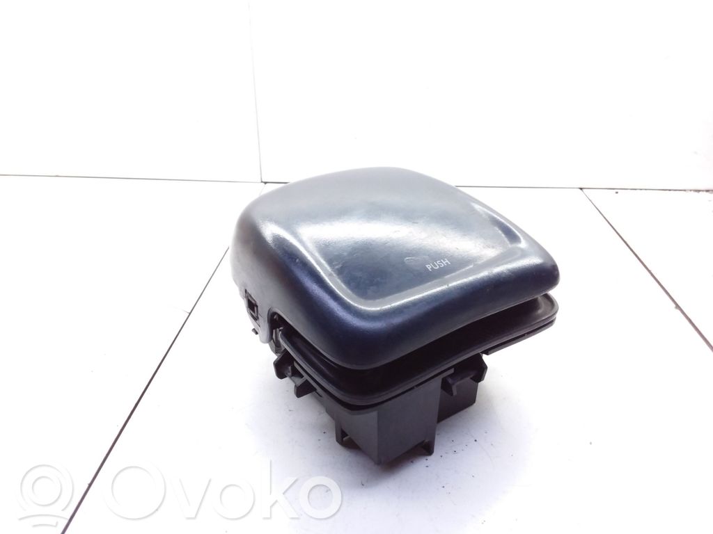 Volkswagen Sharan Peleninė panelėje 