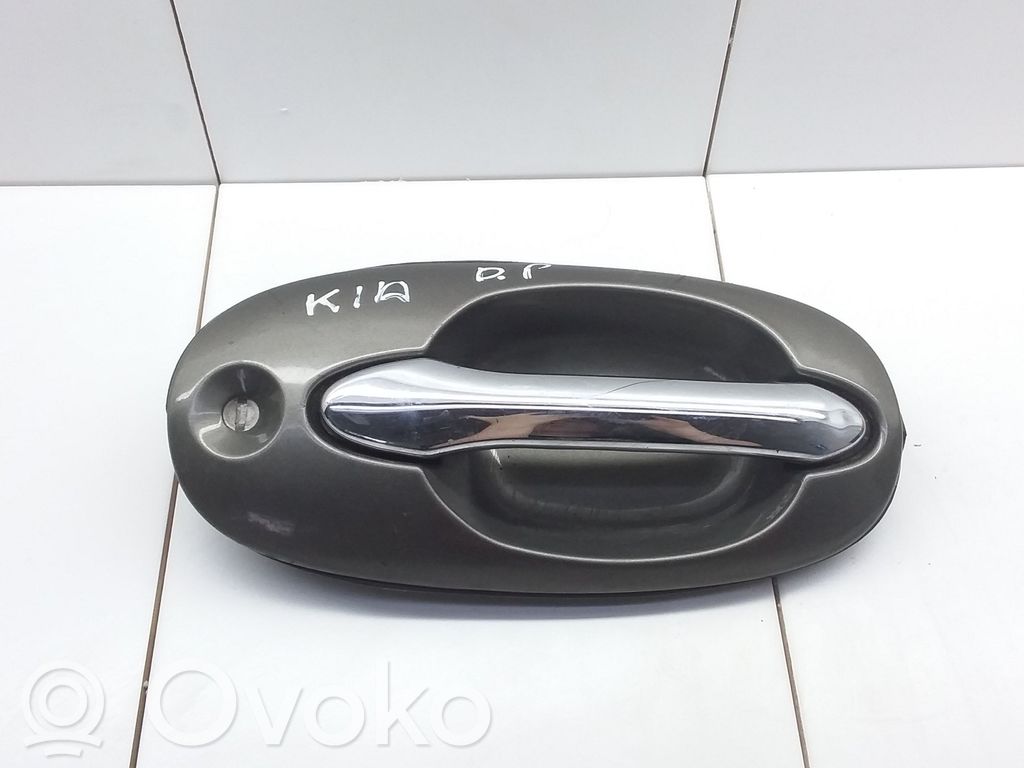 KIA Carnival Manecilla externa puerta delantera 