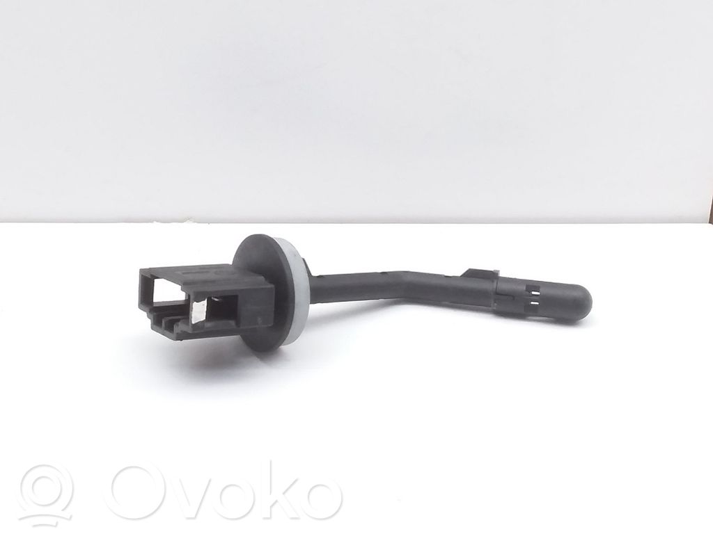 Volkswagen PASSAT B6 Sensor de temperatura del aceite 