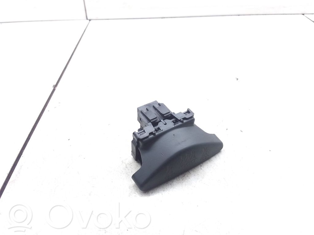 Citroen C5 Passenger airbag on/off switch 
