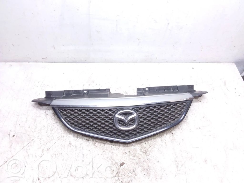 Mazda MPV II LW Front grill 